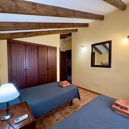 Holiday home El Parral - Piscina Y Sala De Cine